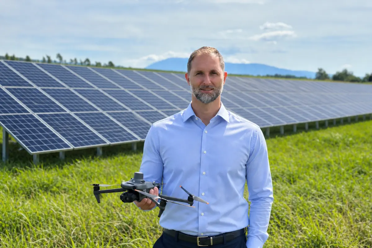 Pilot dronu a technik – DroneTechnic